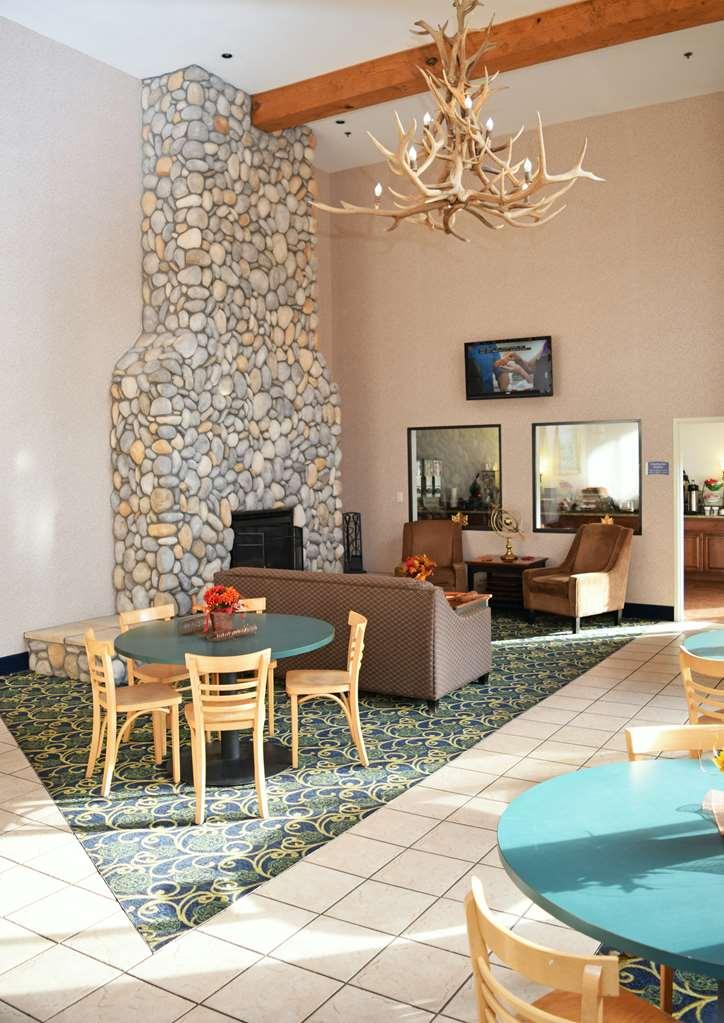 Beachfront Hotel Houghton Lake Servicios foto
